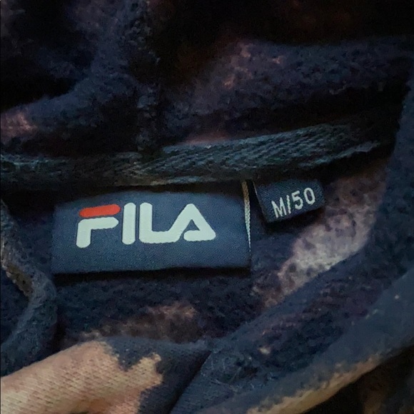 Cropped FILA hoodie - Picture 2 of 4